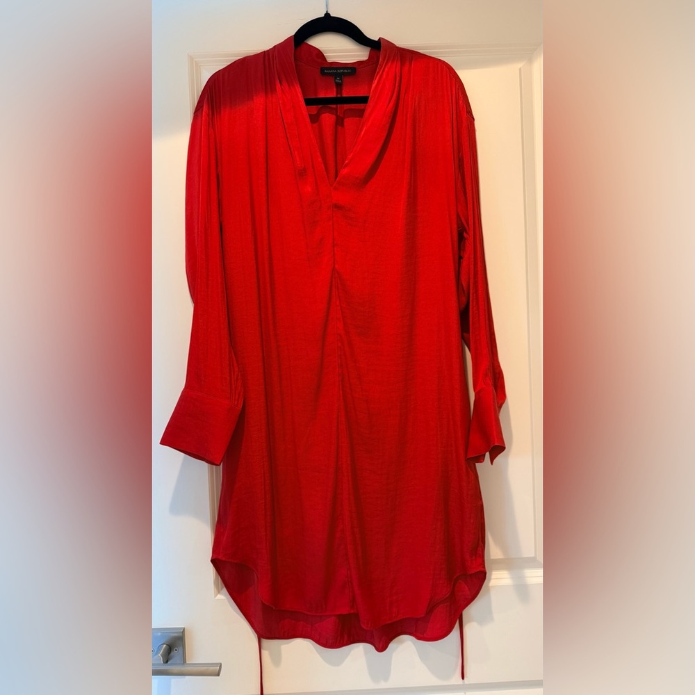 Banana Republic Scarlet Blouse